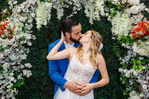 As melhores ideias e inspirações criativas de fotos de casamento da dos noivos no Espaço Vitta Eventos'