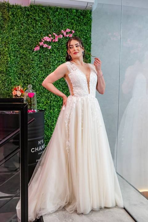 As melhores ideias e inspirações criativas de fotos de casamento do making of da noiva no Pink Me Up '