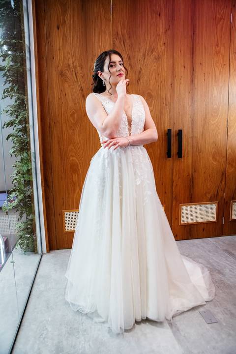 As melhores ideias e inspirações criativas de fotos de casamento do making of da noiva no Pink Me Up '