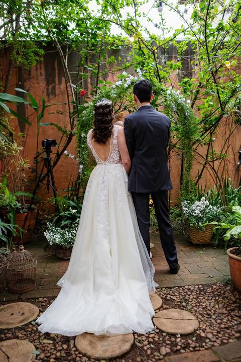 As melhores ideias e inspirações criativas de fotos de casamento no espaço Teakettle Casa de Chás'