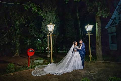 As melhores ideias e inspirações criativas de fotos de casamento dos noivos no Clube de Campo do Castelo'
