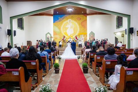 As melhores ideias e inspirações criativas de fotos de casamento do momento da cerimônia na Paróquia Nossa Senhora da Esperança '