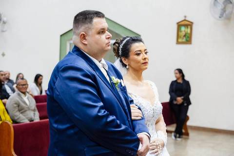As melhores ideias e inspirações criativas de fotos de casamento do momento da cerimônia na Paróquia Nossa Senhora da Esperança '