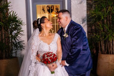 As melhores ideias e inspirações criativas de fotos de casamento dos noivos no Clube de Campo do Castelo'