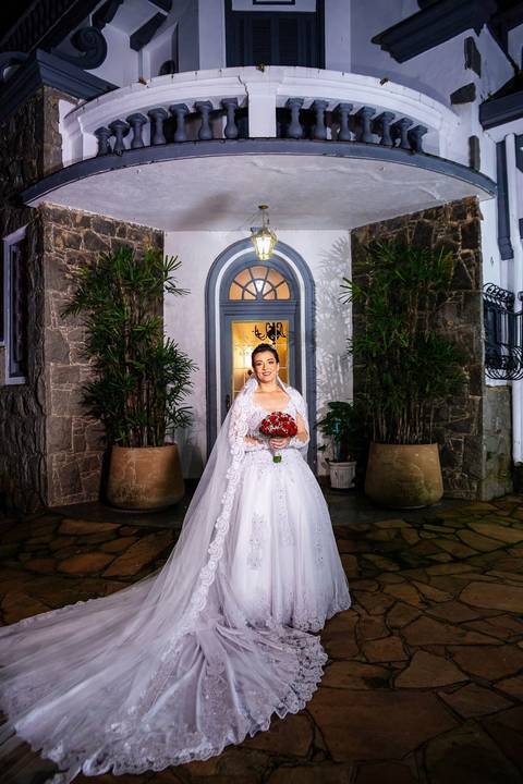 As melhores ideias e inspirações criativas de fotos de casamento da noiva no Clube de Campo do Castelo'