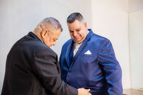 As melhores ideias e inspirações criativas de fotos de casamento do making of do noivo'