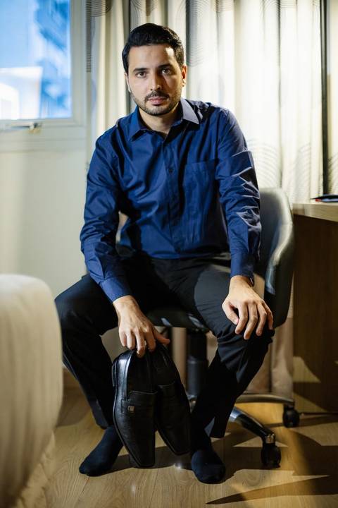 As melhores ideias e inspirações criativas de fotos de casamento do making of do noivo no Novotel São Paulo Morumbi '