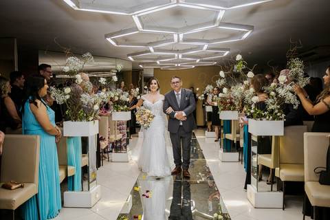 As melhores ideias e inspirações criativas de fotos de casamento do espaço Buffet Evian Eventos'