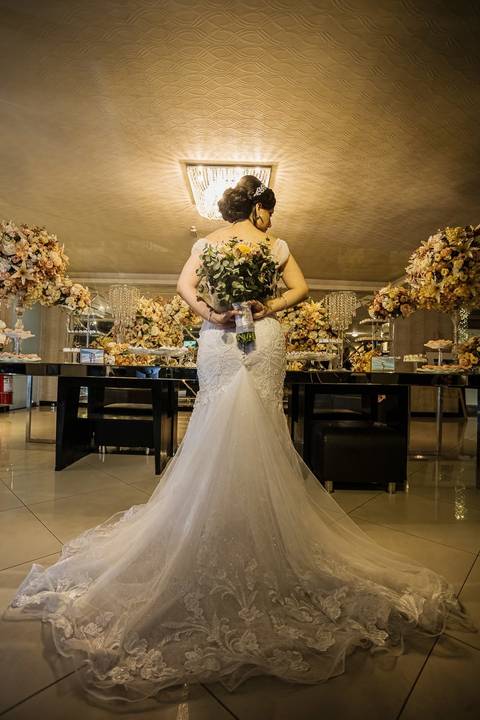 As melhores ideias e inspirações criativas de fotos de casamento do espaço Buffet Evian Eventos'