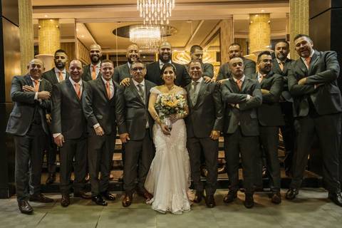 As melhores ideias e inspirações criativas de fotos de casamento do espaço Buffet Evian Eventos'