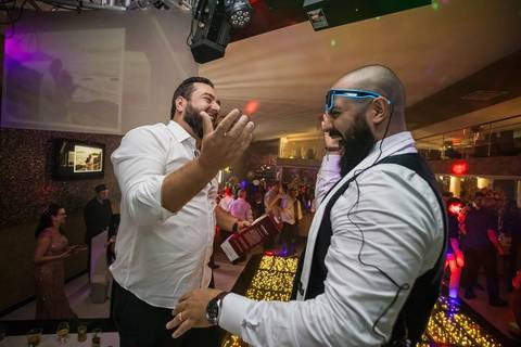 As melhores ideias e inspirações criativas de fotos de casamento do espaço Buffet Evian Eventos'