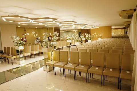 As melhores ideias e inspirações criativas de fotos de casamento do espaço Buffet Evian Eventos'