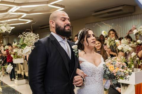 As melhores ideias e inspirações criativas de fotos de casamento do espaço Buffet Evian Eventos'