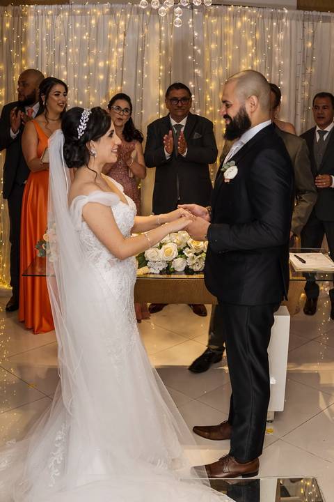 As melhores ideias e inspirações criativas de fotos de casamento do espaço Buffet Evian Eventos'