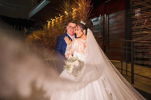 As melhores ideias e inspirações criativas de fotos de casamento no Espaço Casa Bertolazzi'