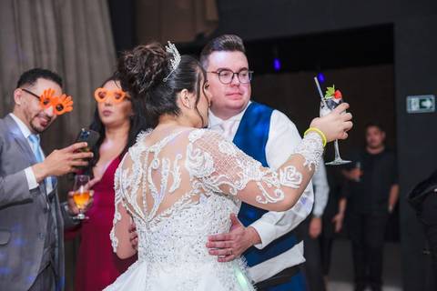 As melhores ideias e inspirações criativas de fotos de casamento no Espaço Casa Bertolazzi'