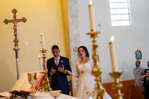 As melhores ideias e inspirações criativas de fotos de casamento da cerimônia na Paróquia Jesus, Maria e José'