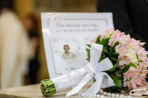 As melhores ideias e inspirações criativas de fotos de casamento na cerimônia na Paróquia Nossa Senhora de Lourdes'