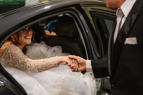 As melhores ideias e inspirações criativas de fotos de casamento na cerimônia na Paróquia Nossa Senhora de Lourdes'