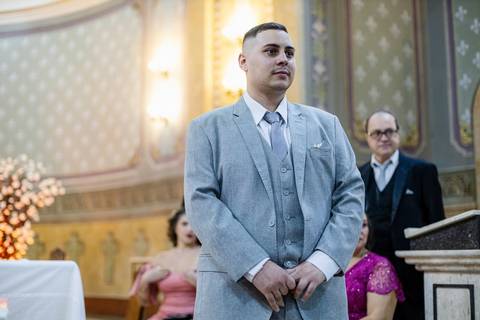 As melhores ideias e inspirações criativas de fotos de casamento na cerimônia na Paróquia Nossa Senhora de Lourdes'