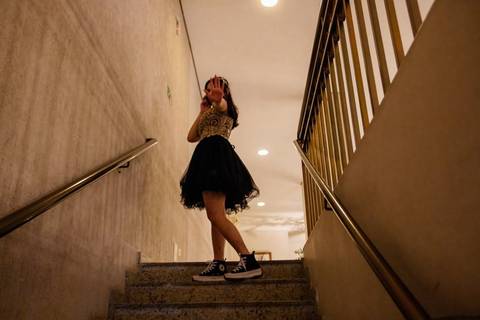 As melhores ideias e inspirações de fotos criativas da debutante no espaço Buffet Flores'