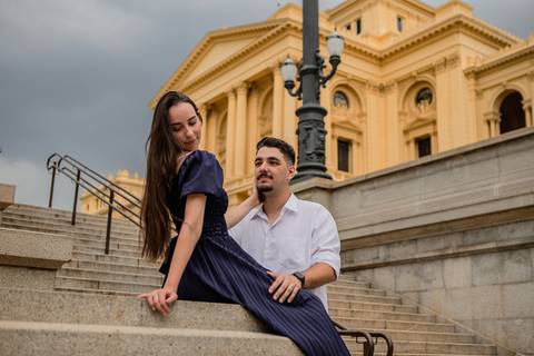 As melhores ideias e inspirações de fotos criativas para ensaio pré wedding no Museu do Ipiranga e Parque da Independência'