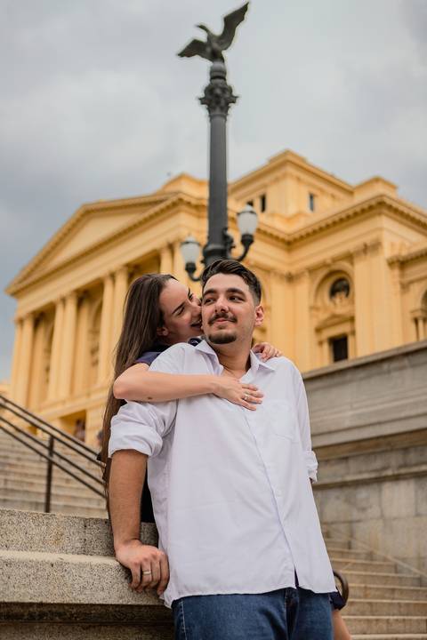 As melhores ideias e inspirações de fotos criativas para ensaio pré wedding no Museu do Ipiranga e Parque da Independência'