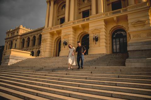 As melhores ideias e inspirações de fotos criativas para ensaio pré wedding no Museu do Ipiranga e Parque da Independência'