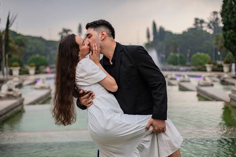 As melhores ideias e inspirações de fotos criativas para ensaio pré wedding no Museu do Ipiranga e Parque da Independência'