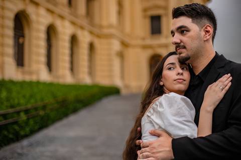 As melhores ideias e inspirações de fotos criativas para ensaio pré wedding no Museu do Ipiranga e Parque da Independência'