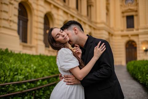 As melhores ideias e inspirações de fotos criativas para ensaio pré wedding no Museu do Ipiranga e Parque da Independência'