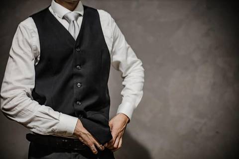 As melhores ideias e inspirações criativas de fotos de casamento do making of do noivo'