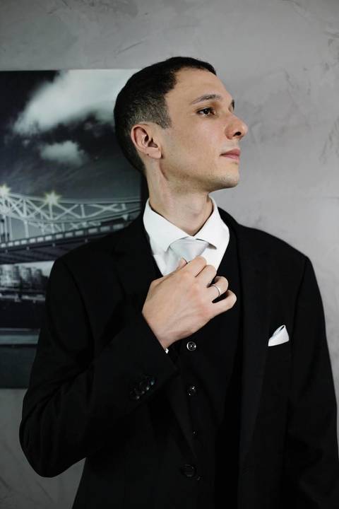 As melhores ideias e inspirações criativas de fotos de casamento do making of do noivo'