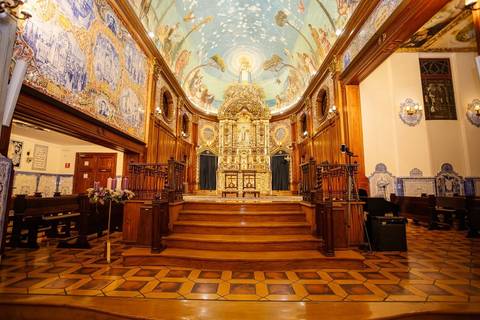 As melhores ideias e inspirações criativas de fotos de casamento na Paróquia Nossa Senhora do Brasil'