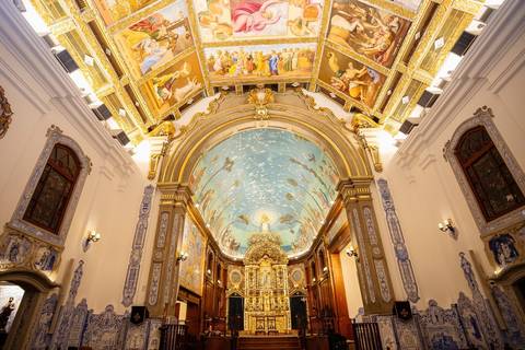 As melhores ideias e inspirações criativas de fotos de casamento na Paróquia Nossa Senhora do Brasil'