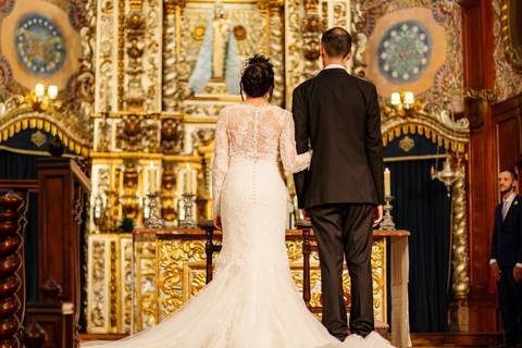 As melhores ideias e inspirações criativas de fotos de casamento na Paróquia Nossa Senhora do Brasil'