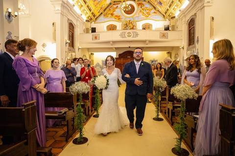 As melhores ideias e inspirações criativas de fotos de casamento na Paróquia Nossa Senhora do Brasil'