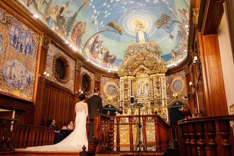 As melhores ideias e inspirações criativas de fotos de casamento na Paróquia Nossa Senhora do Brasil'