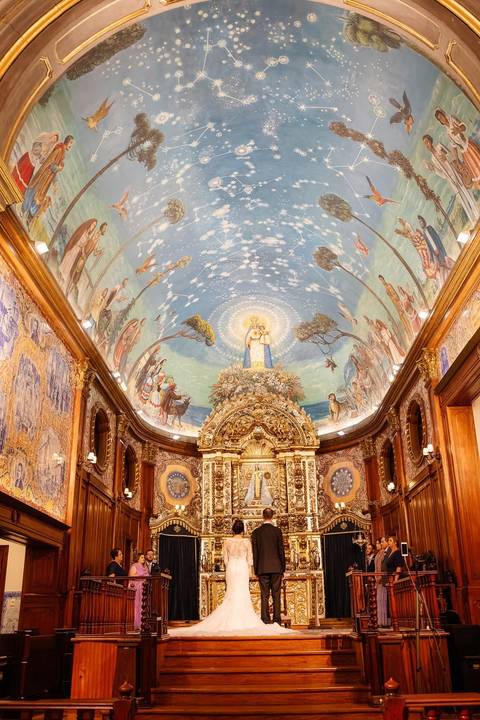 As melhores ideias e inspirações criativas de fotos de casamento na Paróquia Nossa Senhora do Brasil'