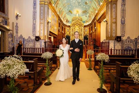 As melhores ideias e inspirações criativas de fotos de casamento na Paróquia Nossa Senhora do Brasil'