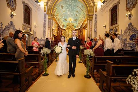 As melhores ideias e inspirações criativas de fotos de casamento na Paróquia Nossa Senhora do Brasil'