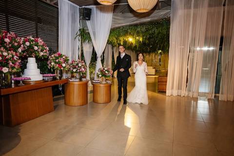 As melhores ideias e inspirações criativas de fotos de casamento dos noivos no Espaço Mariah'