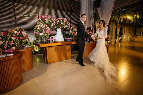 As melhores ideias e inspirações criativas de fotos de casamento dos noivos no Espaço Mariah'