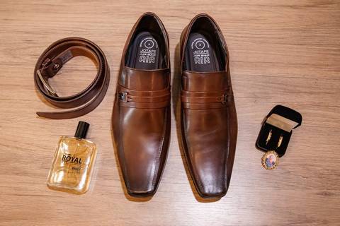 As melhores ideias e inspirações criativas de fotos de casamento do making of do Noivo no Salão do Gandini Hotel'