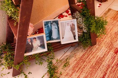 As melhores ideias e inspirações criativas de fotos de casamento no espaço Perinas Buffet'