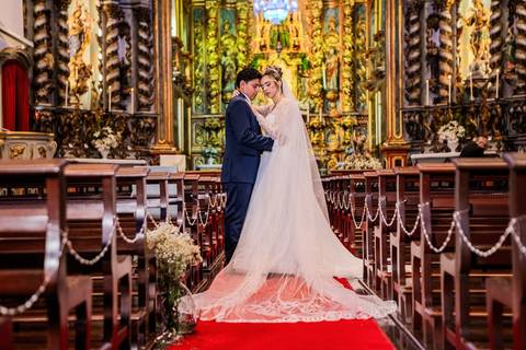 As melhores ideias e inspirações criativas de fotos de casamento na Igreja Nossa Senhora da Candelária - Itú'