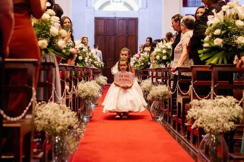 As melhores ideias e inspirações criativas de fotos de casamento na Igreja Nossa Senhora da Candelária - Itú'