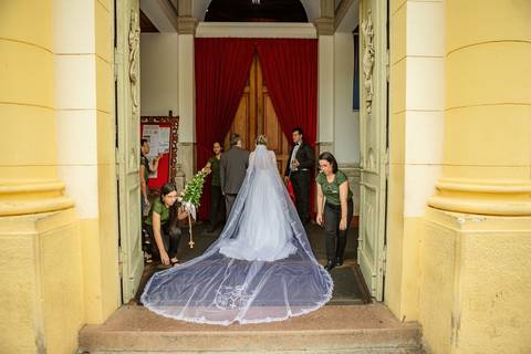 As melhores ideias e inspirações criativas de fotos de casamento na Igreja Nossa Senhora da Candelária - Itú'