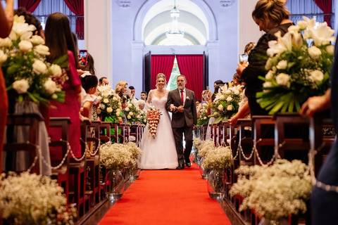 As melhores ideias e inspirações criativas de fotos de casamento na Igreja Nossa Senhora da Candelária - Itú'
