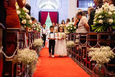 As melhores ideias e inspirações criativas de fotos de casamento na Igreja Nossa Senhora da Candelária - Itú'